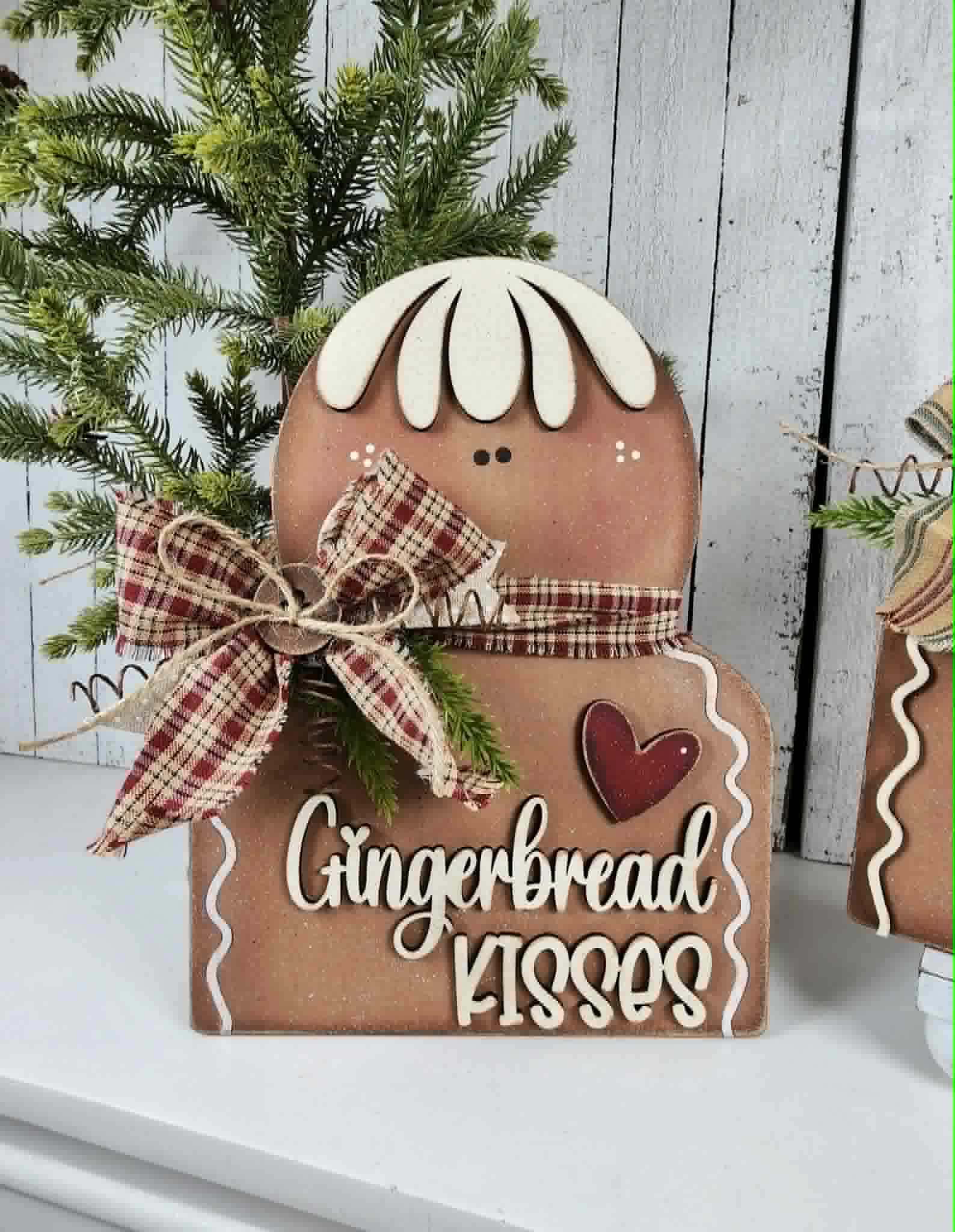 Gingerbread Kisses Shelf Sitter DIY Kit