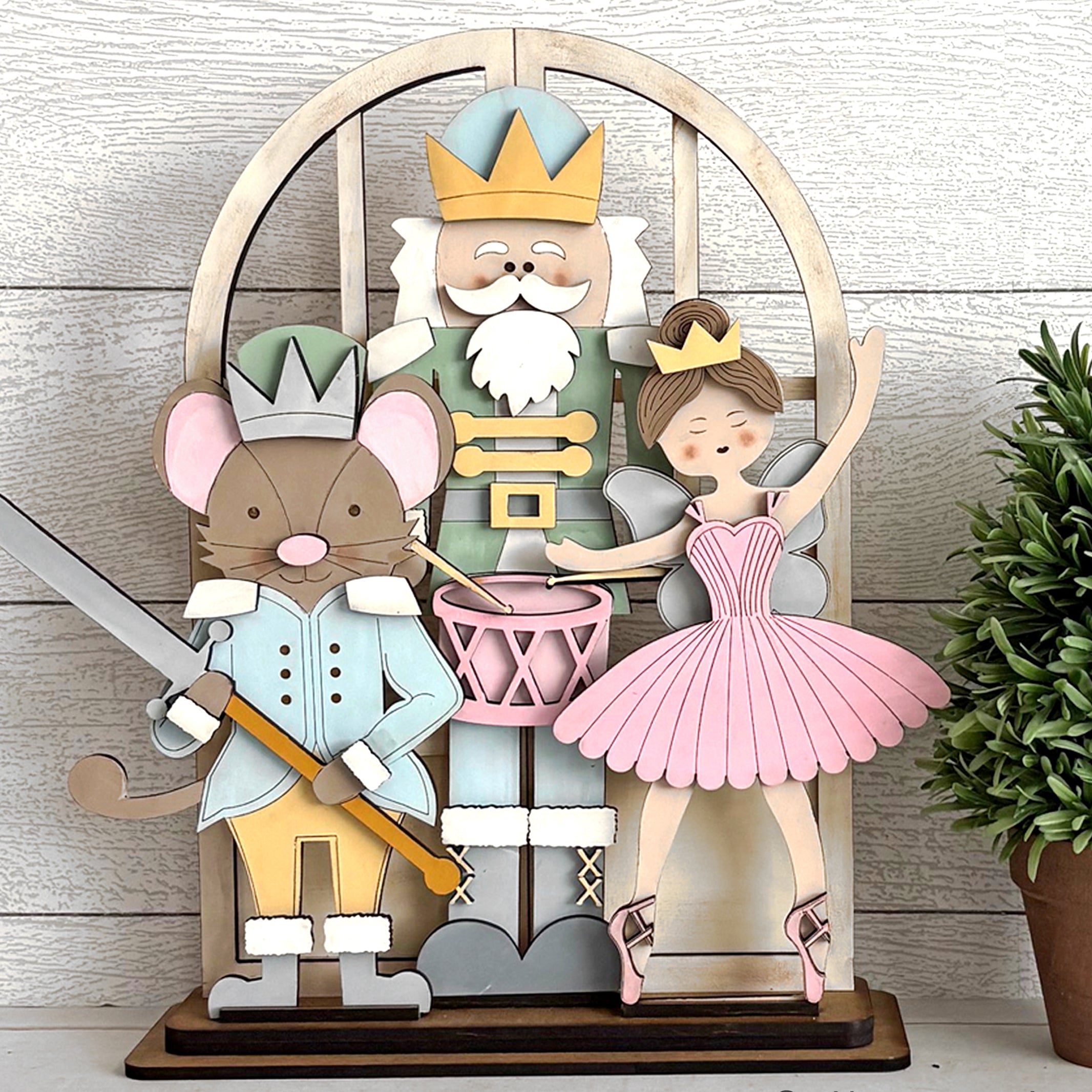 Insert for Arched Doorway interchangeable with Nutcracker, Mouse King and Ballerina