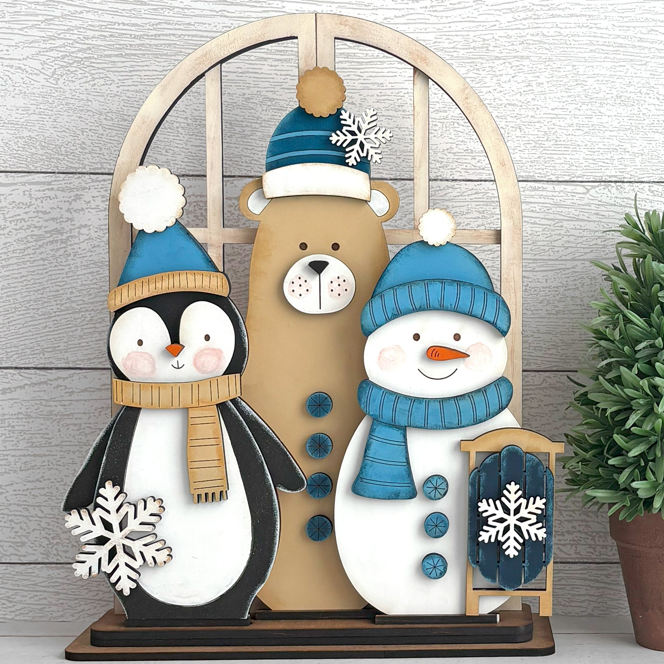 Insert for Arched Doorway interchangeable with snowman, penguin, and bear