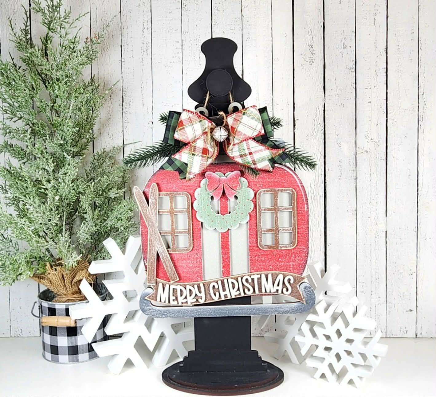 Ski Lodge Gondola Door Hanger DIY Kit — Merry Christmas Gondola