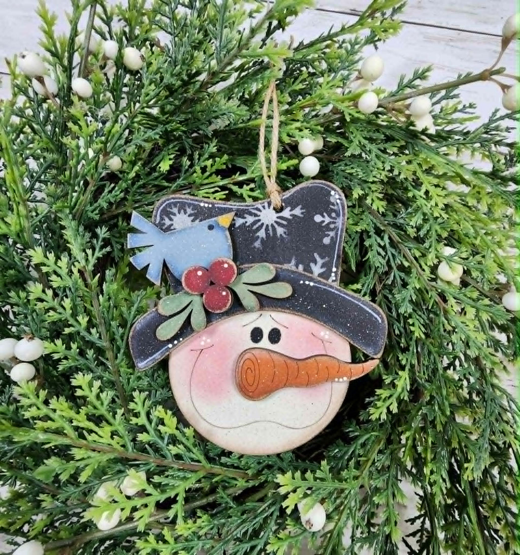 Frosty Snowman Head Shelf Sitter DIY Kit